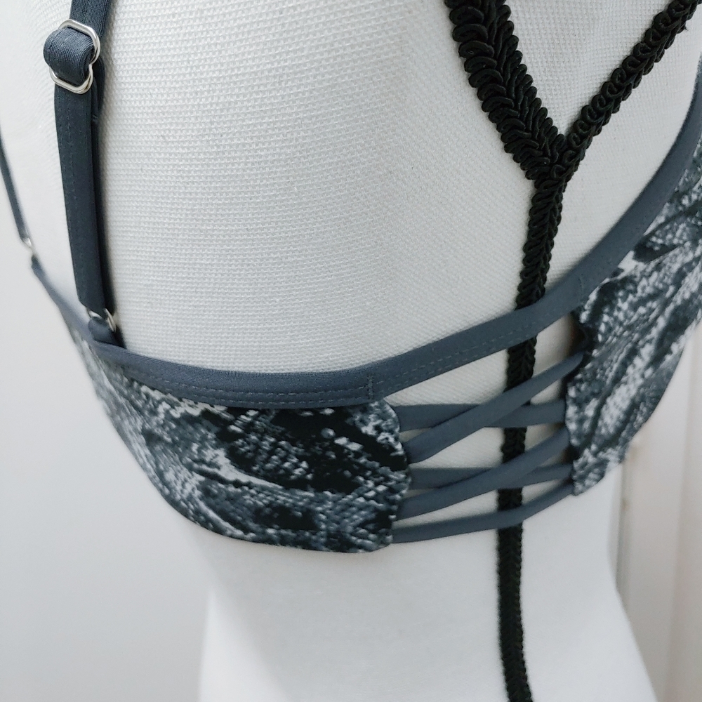 Kona Sol Strappy Side Bralette Bikini Top - Picture 6 of 8
